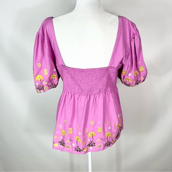 NWT Disney Tangled Lanterns and Flowers Smock Top Size XL - Picture 3 of 8